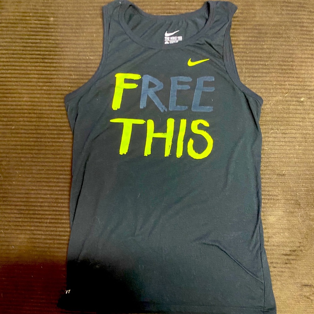 Nike tank